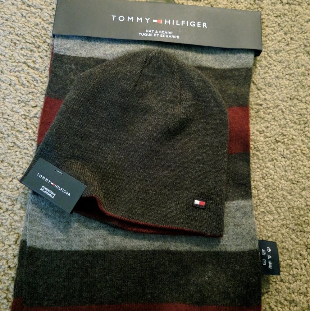 Tommy Hilfiger Hat and Scarf Set